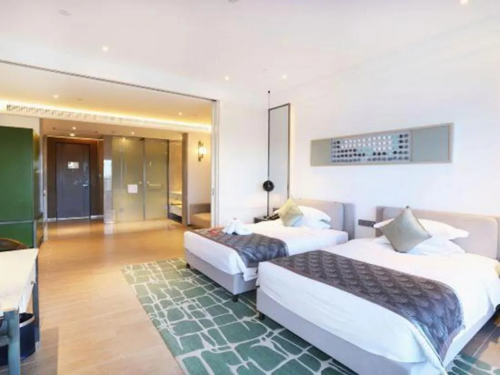 Sanya Rock Platinum Sea View Hotel