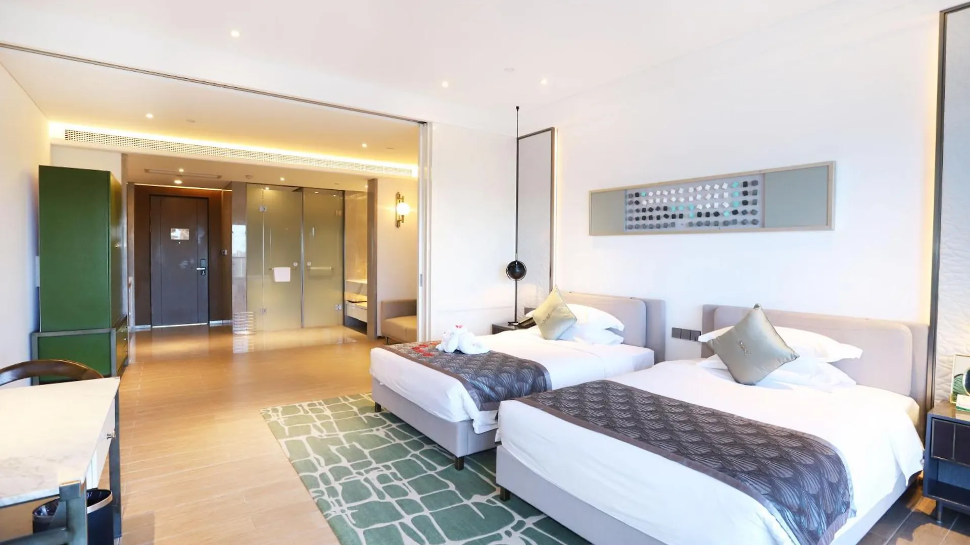 Sanya Rock Platinum Sea View Hotel